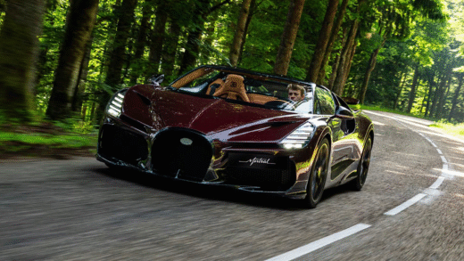 Тестування Bugatti W16 Mistral