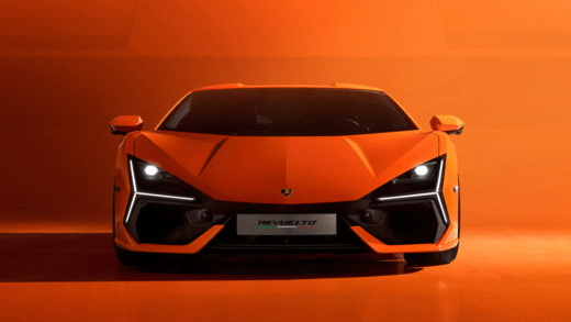 Lamborghini Revuelto гіперкар