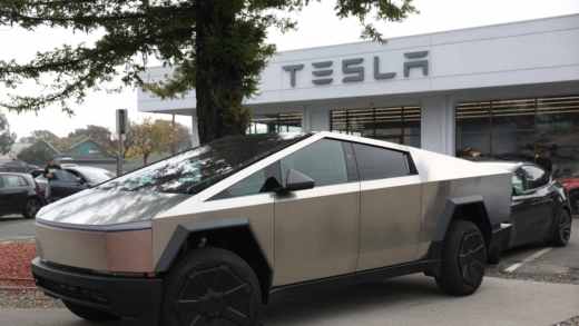 Власники Tesla Cybertruck висловлюють незадоволення якістю