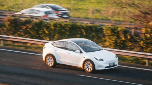 Автономні таксі Tesla