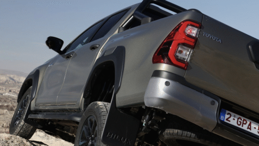 Плагін-гибрид Toyota Tacoma