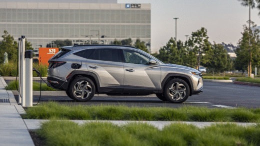 Порівняння Hyundai Tucson PHEV та Ford Escape PHEV