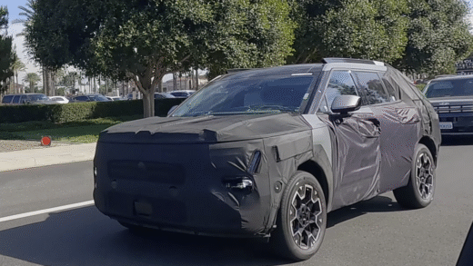 Прототип 2027 Hyundai Tucson під час тестування в Каліфорнії