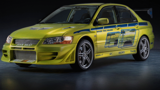 Легендарні автомобілі з фільмів на аукціоні