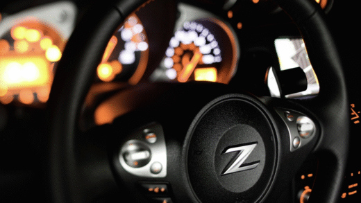 Спортивний автомобіль Nissan 370Z