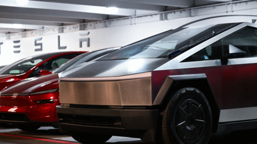 Відкликання Tesla Cybertruck через проблеми з LED-лампою